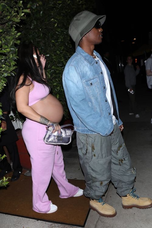 Pregnant Rihanna and A$AP Rocky Spotted at Giorgio Baldi 5