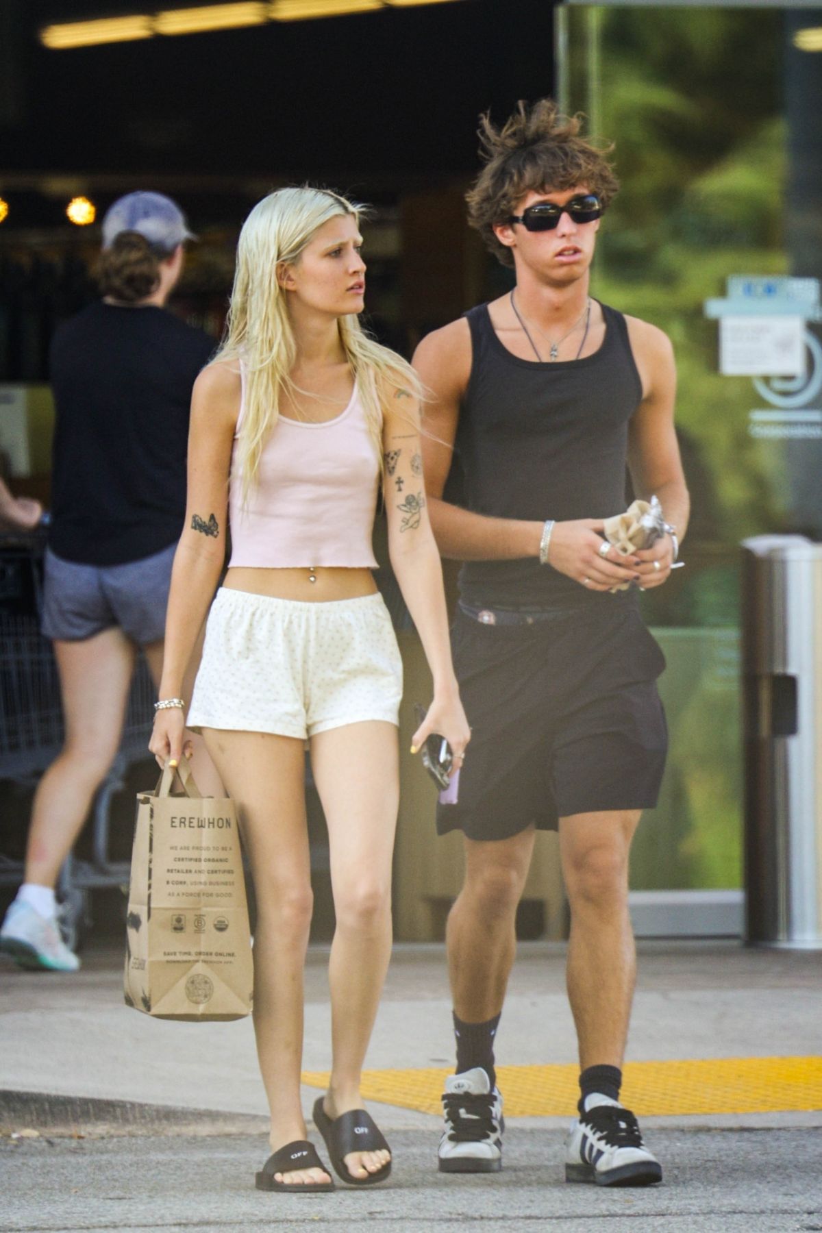 Sami Sheen out with her boyfriend at Erewhon Market