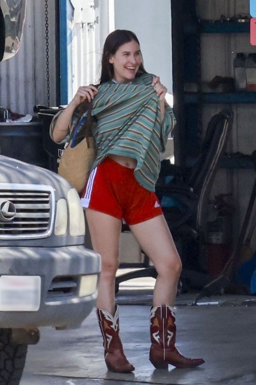 Scout Willis at a Smog Check Station in Los Feliz 8