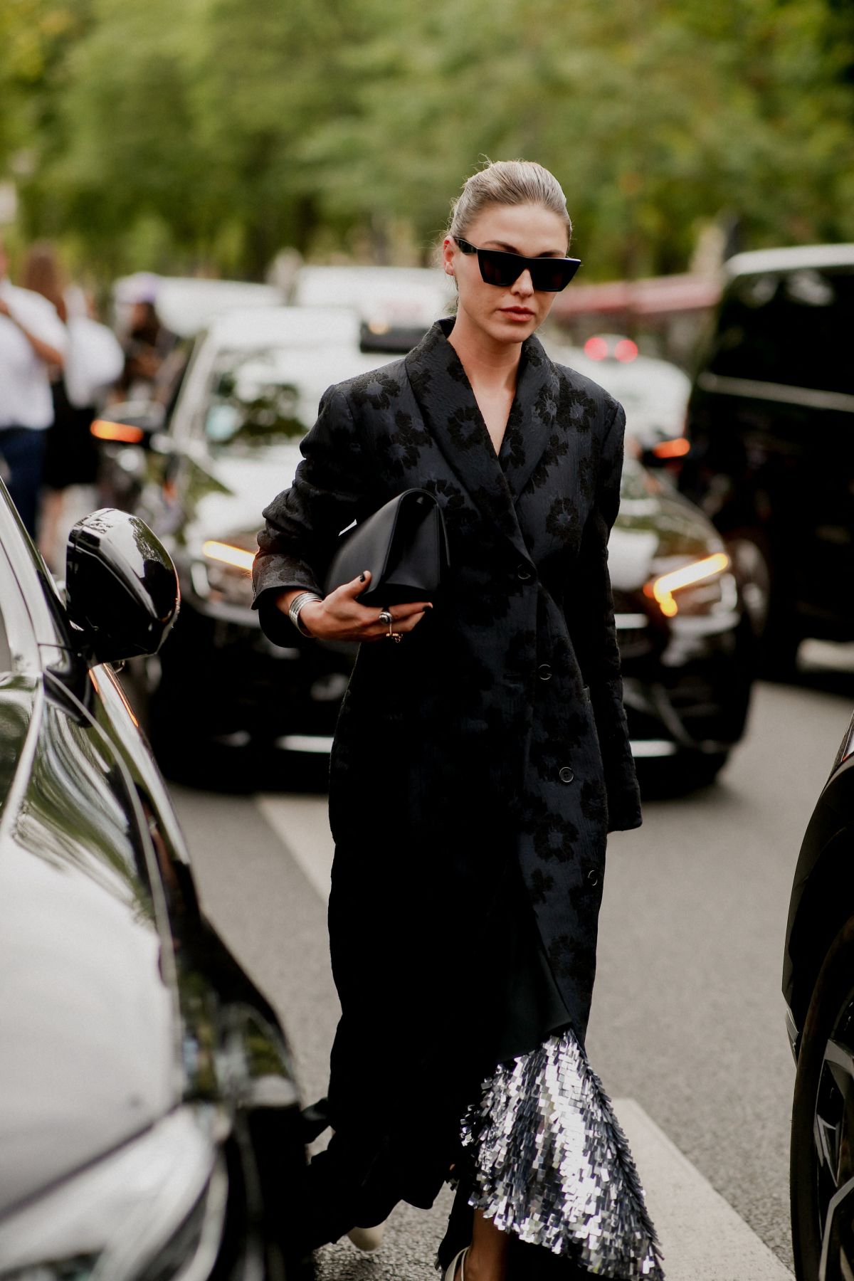 Sophia Roe Arrives at Alexandre Vauthier Fall/Winter 23-24 Haute Couture Show in Paris