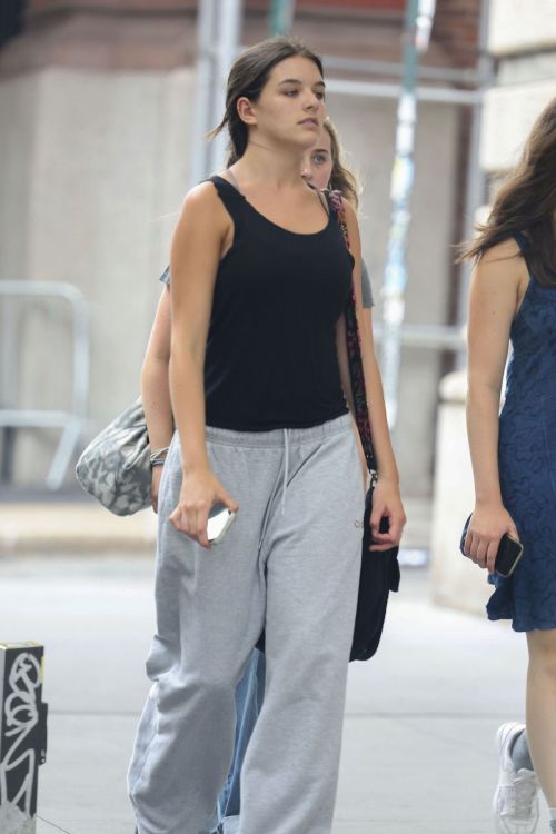 Suri Cruise Out and About in New York 3