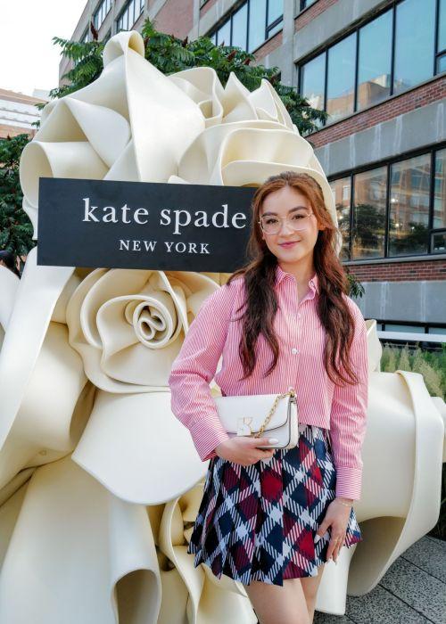 Anna Cathcart at Kate Spade Spring 2024 Runway Show 09/08/2023 5