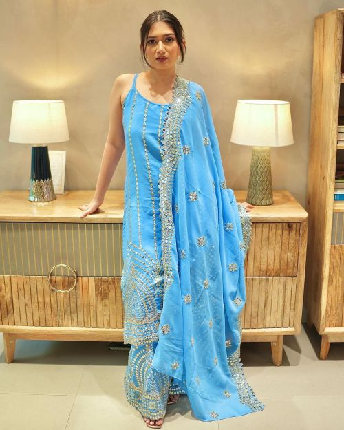 Anuja Gaurinandan in Stunning Sky Blue Salwar Kurta by Reshma Shaikh 09/14/2023 1