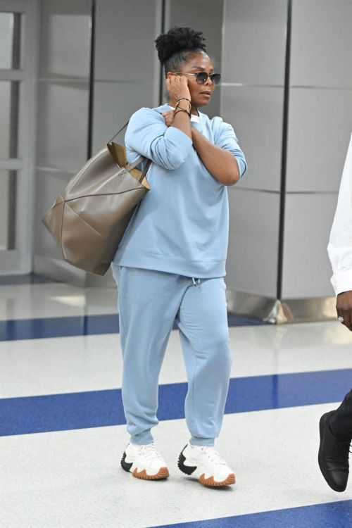 Janet Jackson Arrival at JFK Airport in New York 09/08/2023 4