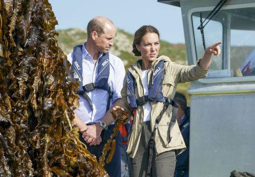 Kate Middleton and Prince William at Car-y-Mor Seaweed Farm in Wales 09/08/2023 1