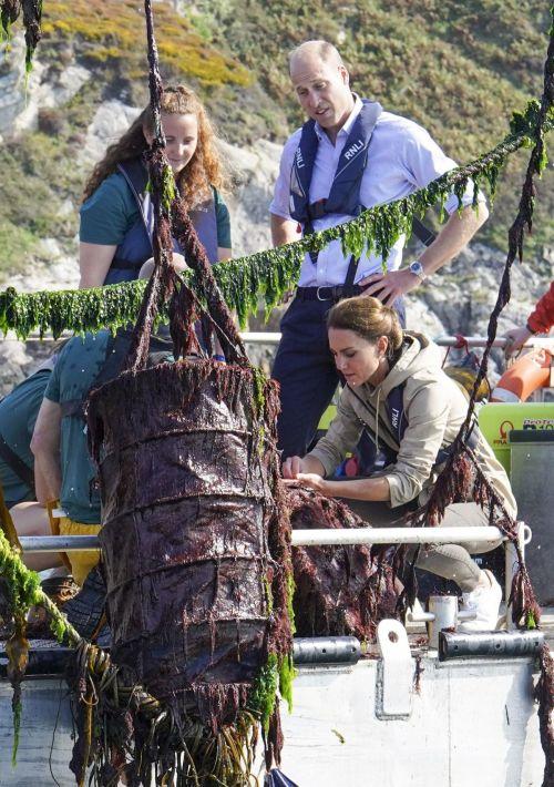 Kate Middleton and Prince William at Car-y-Mor Seaweed Farm in Wales 09/08/2023 2