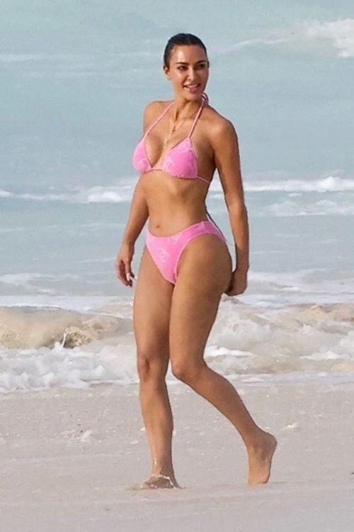 Kim Kardashian Bikini Day at Turks and Caicos Beach 09/08/2023 5