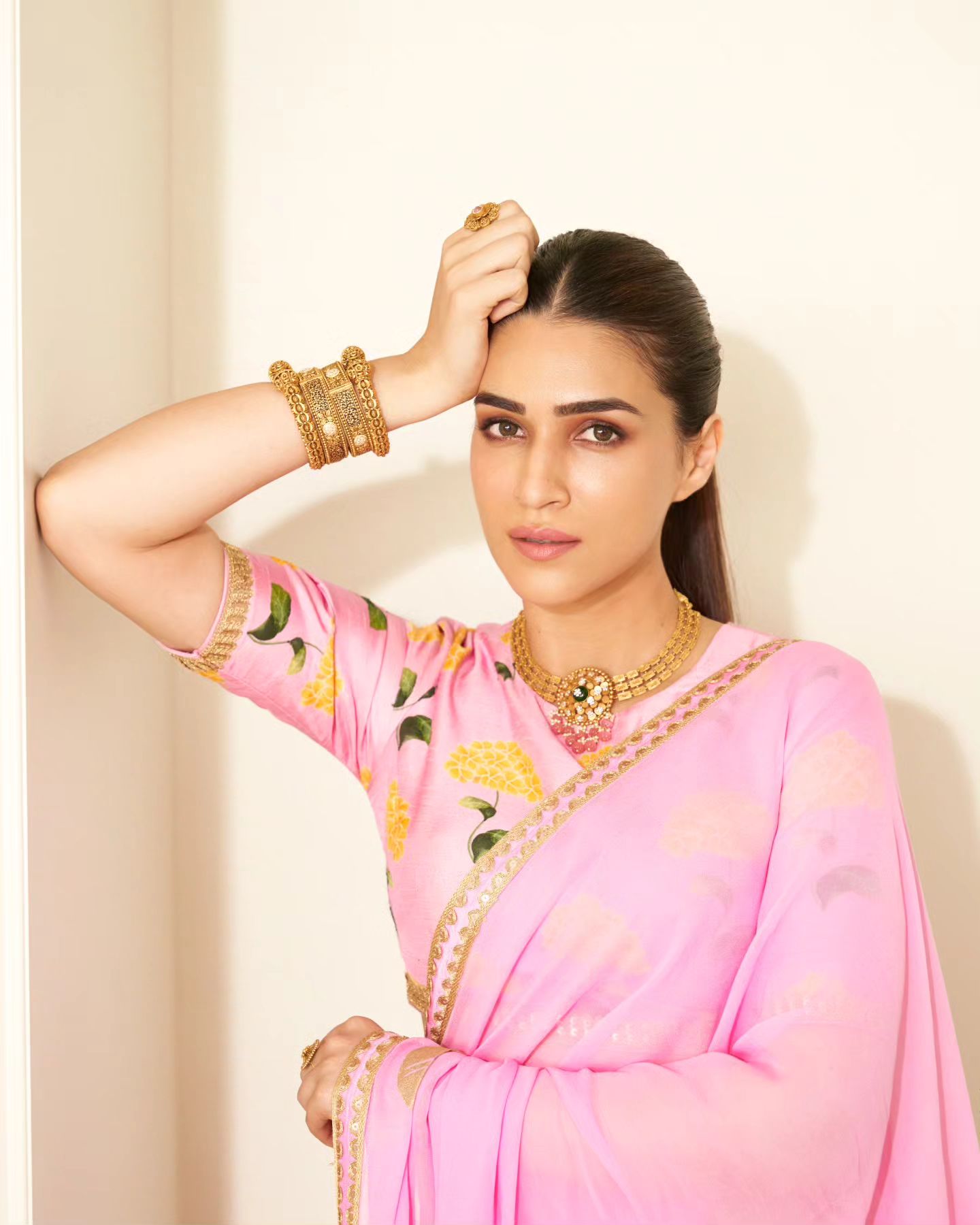 Kriti Sanon in Light Pink House of Masaba Saree