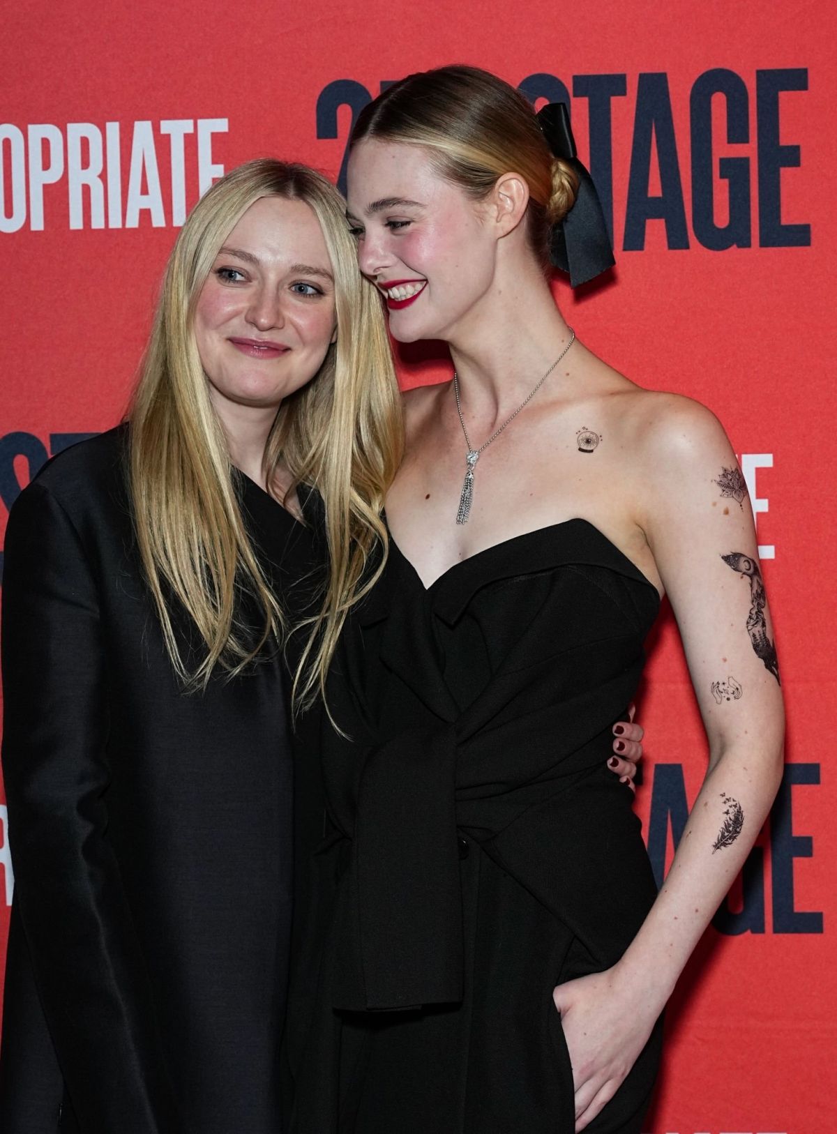 Dakota and Elle Fanning Sisters at Broadway Opening Night in NYC 2