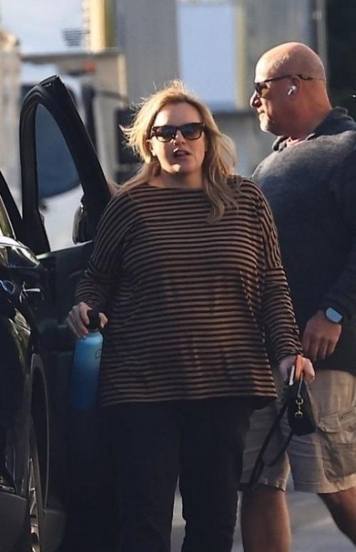 Elisabeth Moss Filming in Los Angeles, December 2023 3