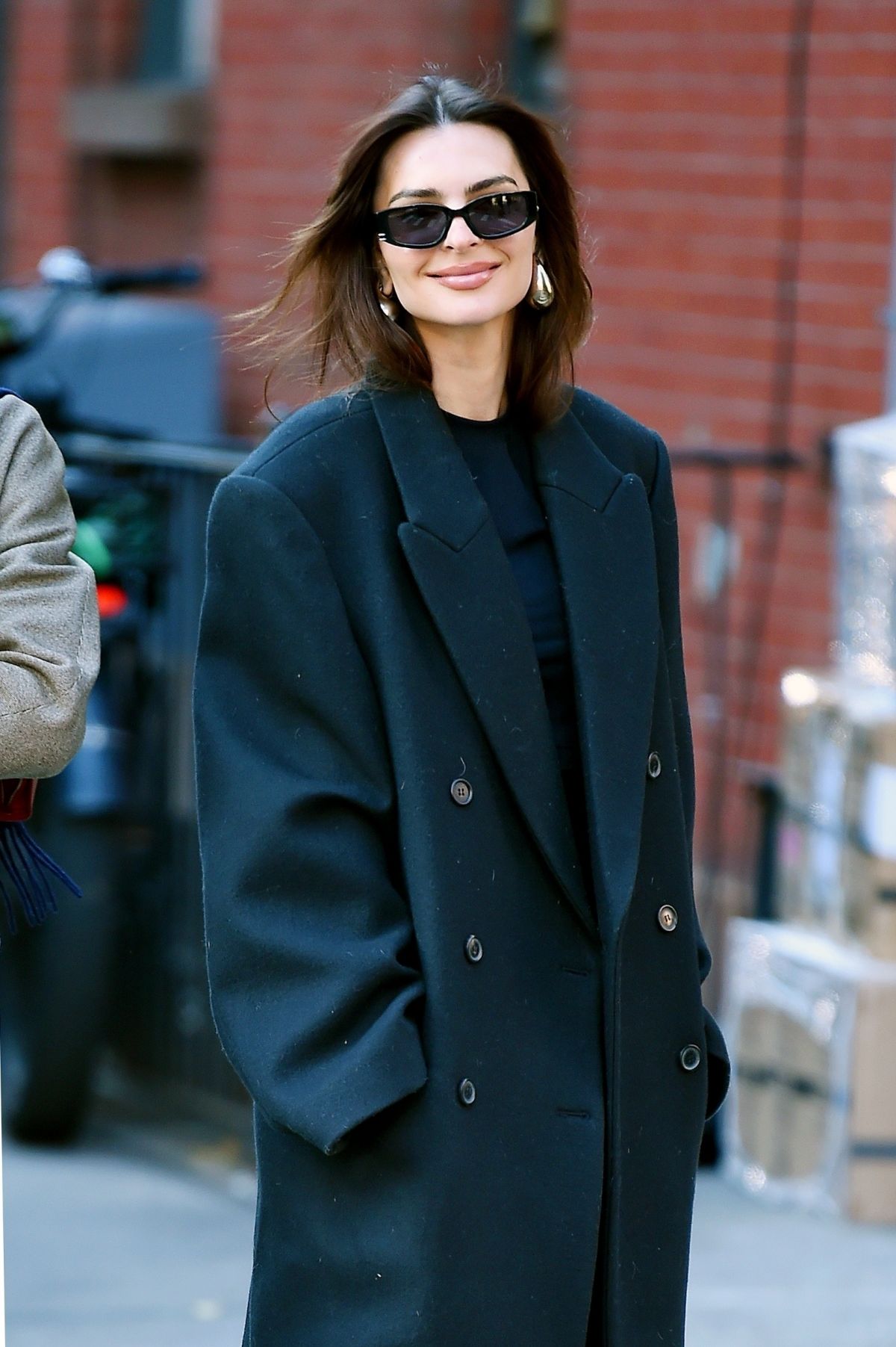 Emily Ratajkowski in Green Overcoat and Blue Denim Outfit in NYC 2