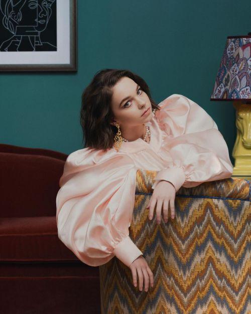 Emma Myers 1883 Magazine December 2023 Photoshoot 12