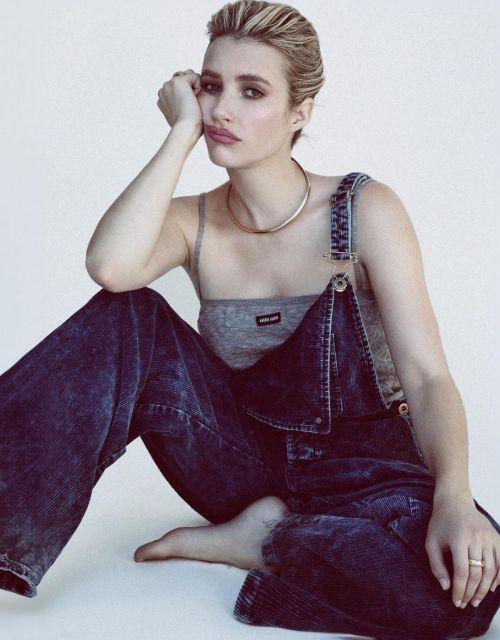 Emma Roberts dazzles in Grazia Italy December 2023 issue 6