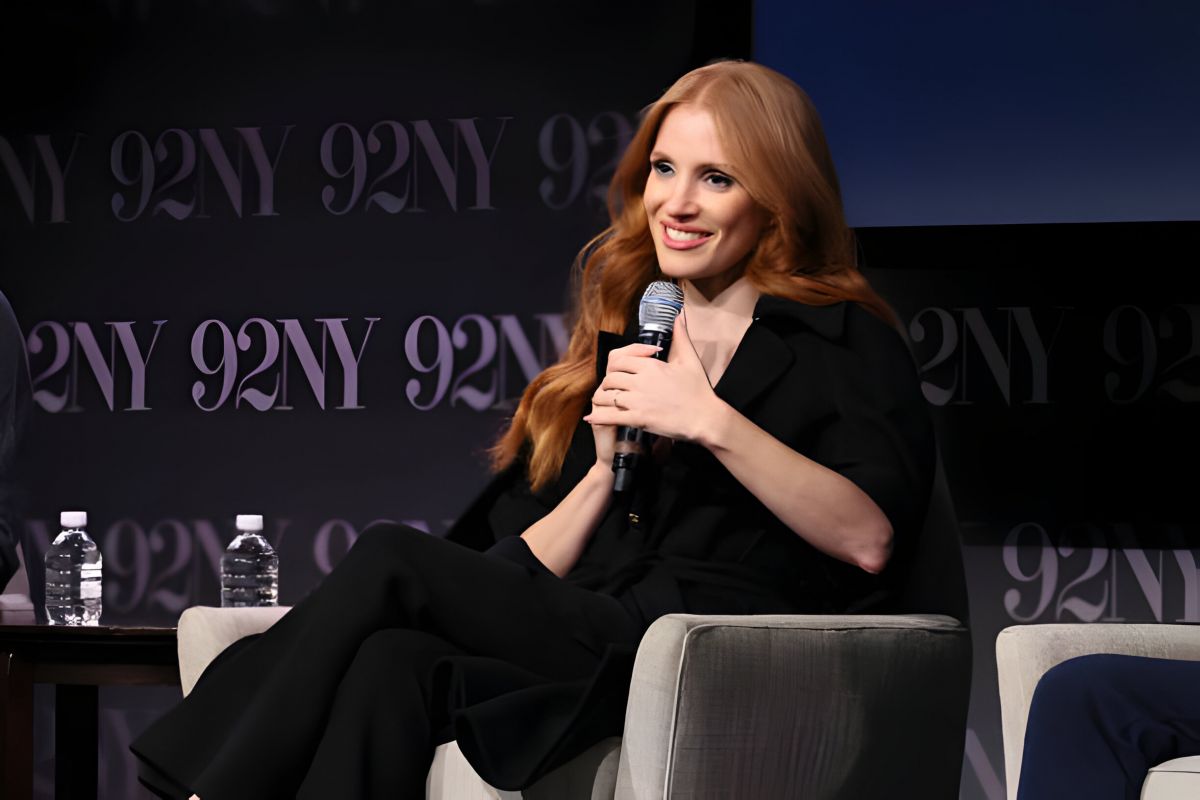 Jessica Chastain in black outfit at 92NY Memory Talk in New York 3