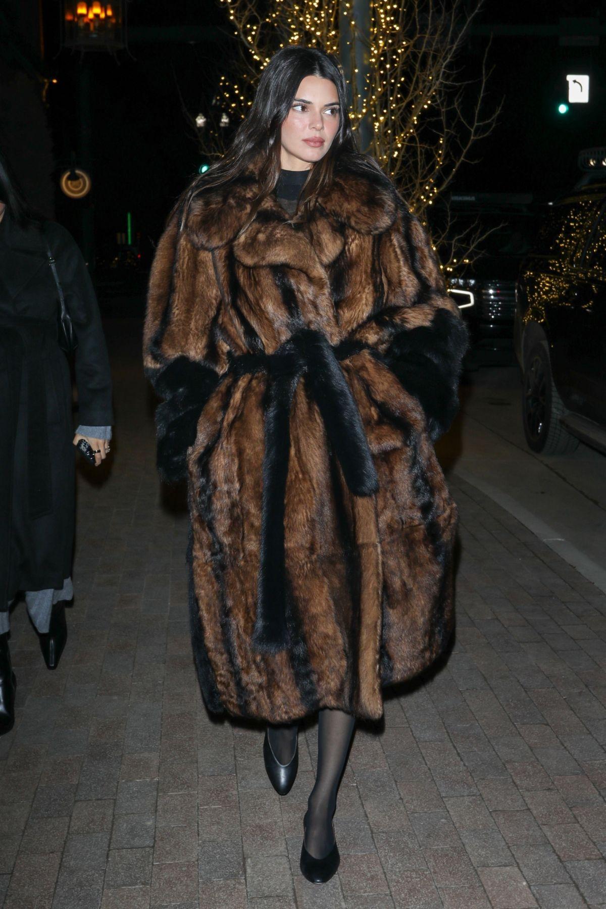 Kendall Jenner Aspen Dinner Style at Matsuhisa with Friends