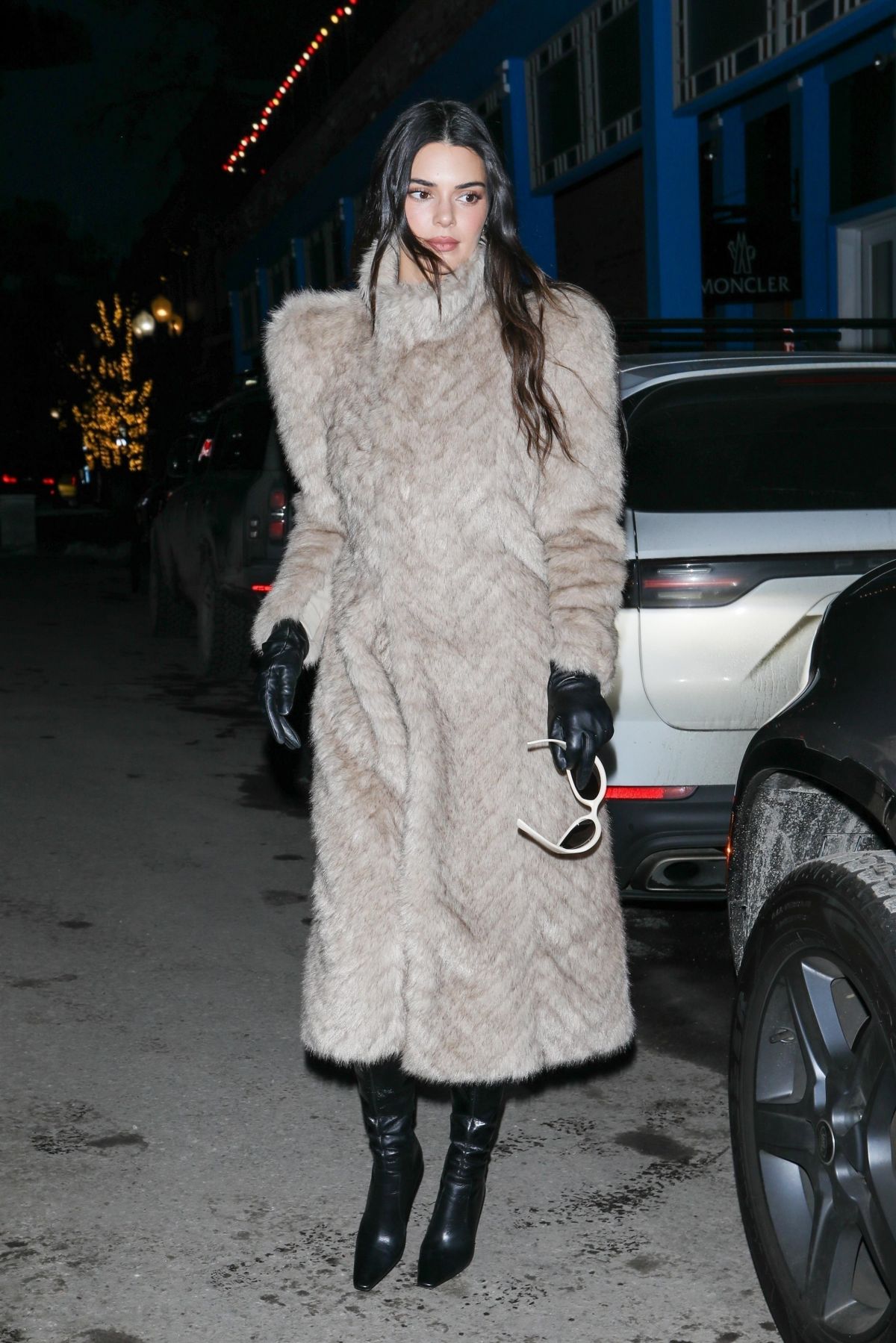 Kendall Jenner in brown fur coat and black boots in Aspen 5
