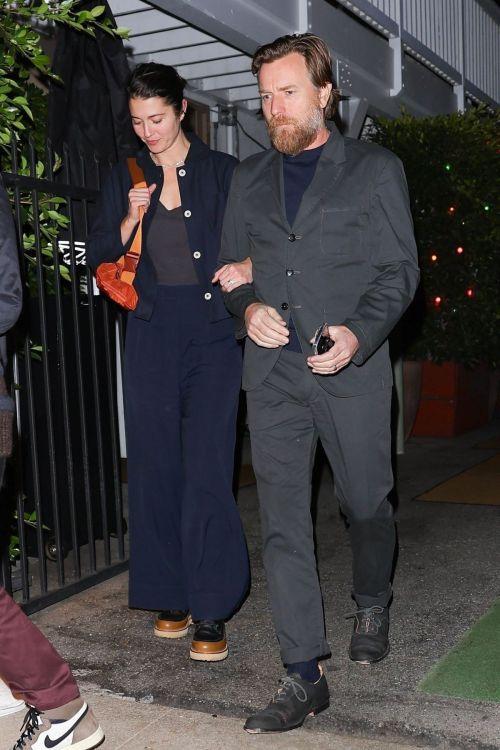 Mary Elizabeth Winstead and Ewan McGregor Chic Giorgio Baldi Exit Sparks Buzz 1
