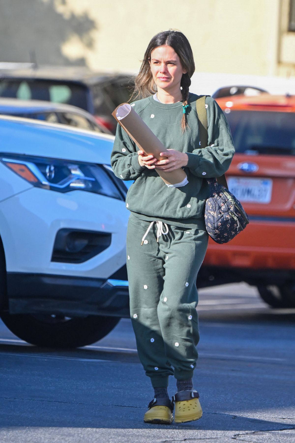 Rachel Bilson in green Night Suit Printed with Slippers 4