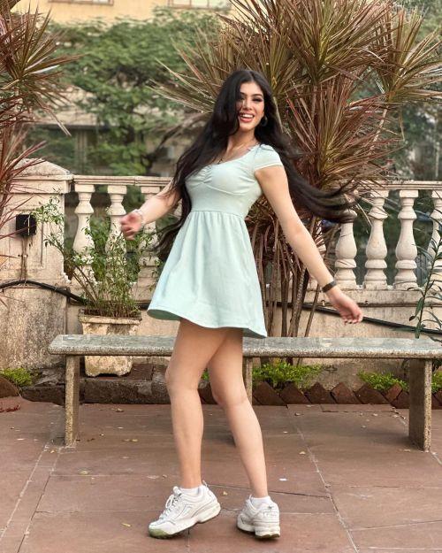 Riva Arora in sea green dress, flaunts legs in photoshoot 2