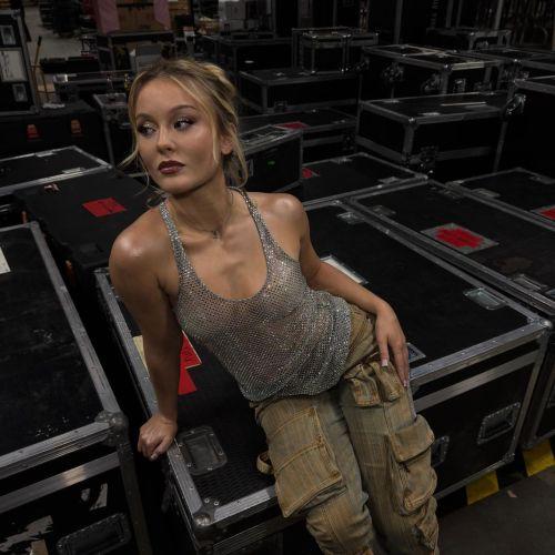 Zara Larsson Stunning Photoshoot Photos 1