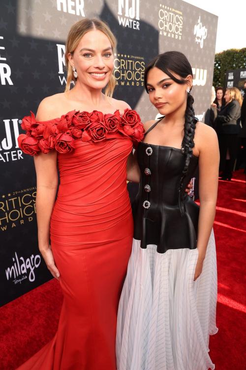 Ariana Greenblatt at 2024 Critics Choice Awards in Santa Monica, January 2024 5