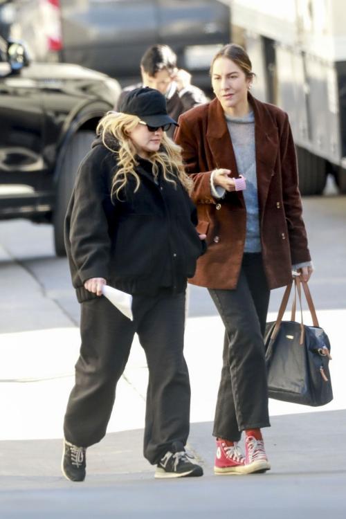 Elisabeth Moss on the Set of Shell, January 2024 2