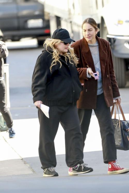 Elisabeth Moss on the Set of Shell, January 2024 4