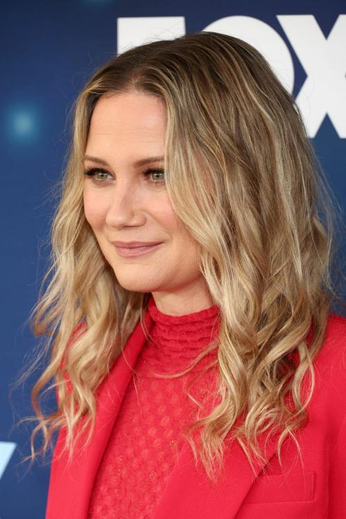 Jennifer Nettles at Fox Winter Junket in Los Angeles, December 2023 6