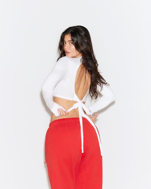 Kylie Jenner - American Personality #2