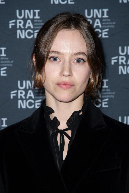 Lou de Laage at French Cinema Award 2024 Photocall in Paris, January 2024 2