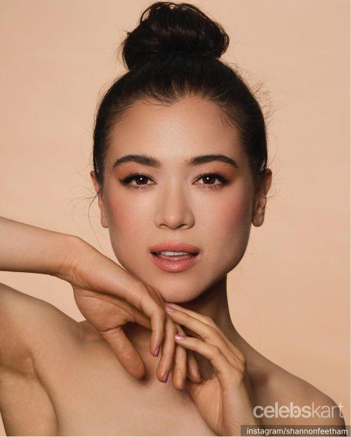 Shannon Feetham - United Kingdom Model #1 1
