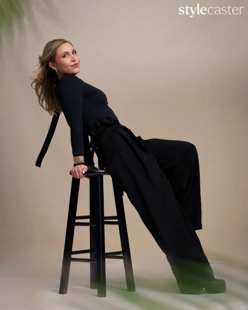 Taylor Tomlinson for Stylecaster, November 2023 14