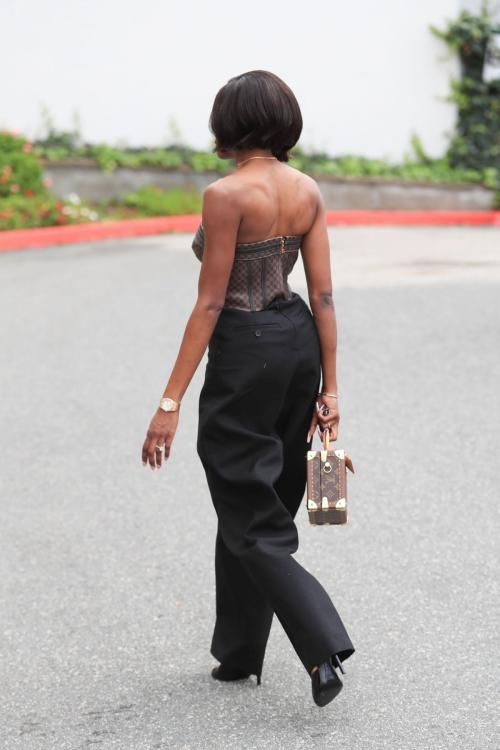 Chelsea Lazkani on the Set of Selling Sunset in Los Angeles, February 2024 3