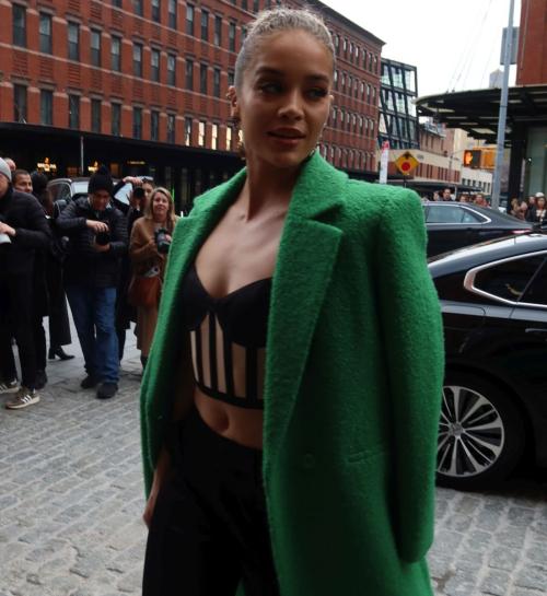 Jasmine Sanders Out at New York Fashion Week, February 2024 3