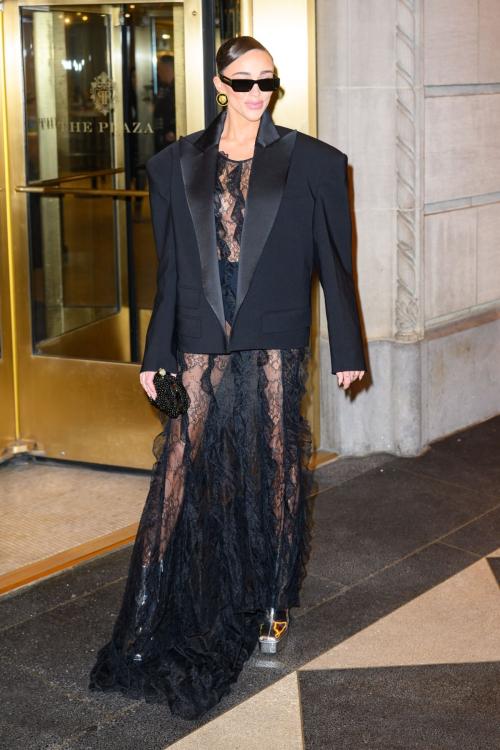 Olivia Culpo Leaves Christian Siriano Fashion Show, February 2024 1