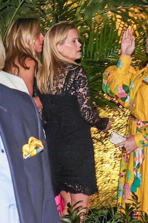 Reese Witherspoon Arrives at JP Morgan Event in Miami Beach, February 2024 2