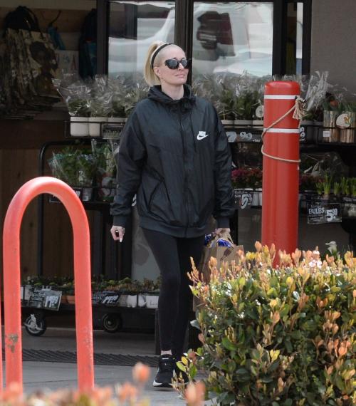 Erika Jayne Shopping at Trader Joe