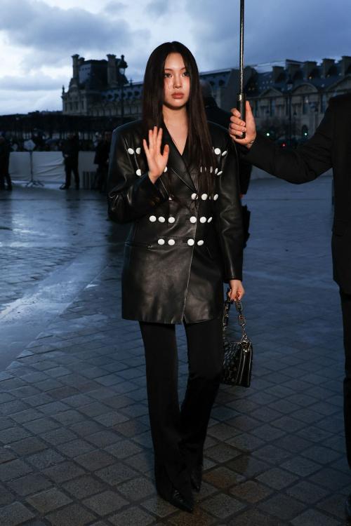 Hye In at Louis Vuitton Fashion Show Paris Fashion Week, March 2024 2