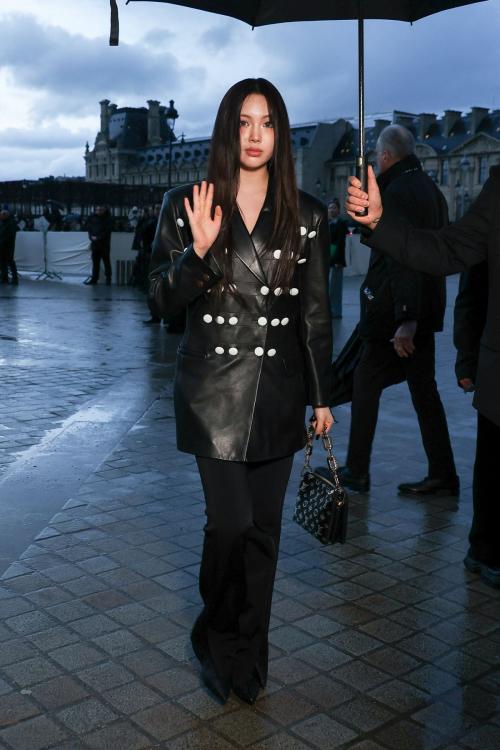 Hye In at Louis Vuitton Fashion Show Paris Fashion Week, March 2024 4