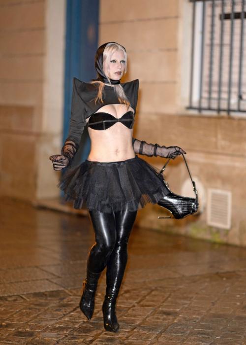 Julia Fox Night Out Paris, February 2024 4