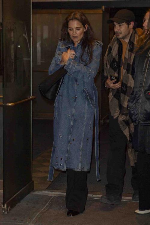 Katie Holmes Leaves a Broadway Play in New York 6