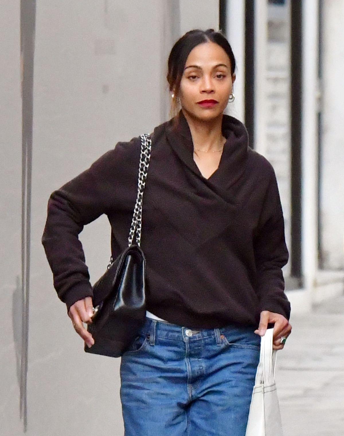 Zoe Saldana Out Shopping in Venice, March 2024