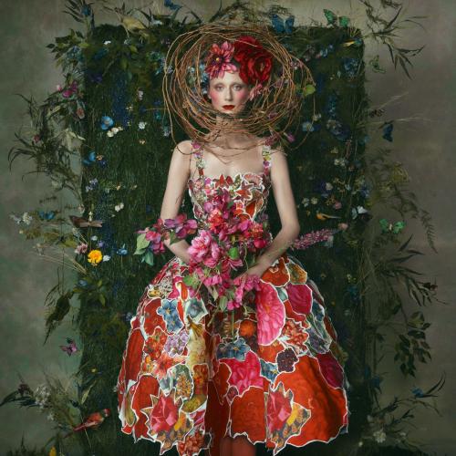 Elizabeth Debicki for Vogue Magazine May 2024 1