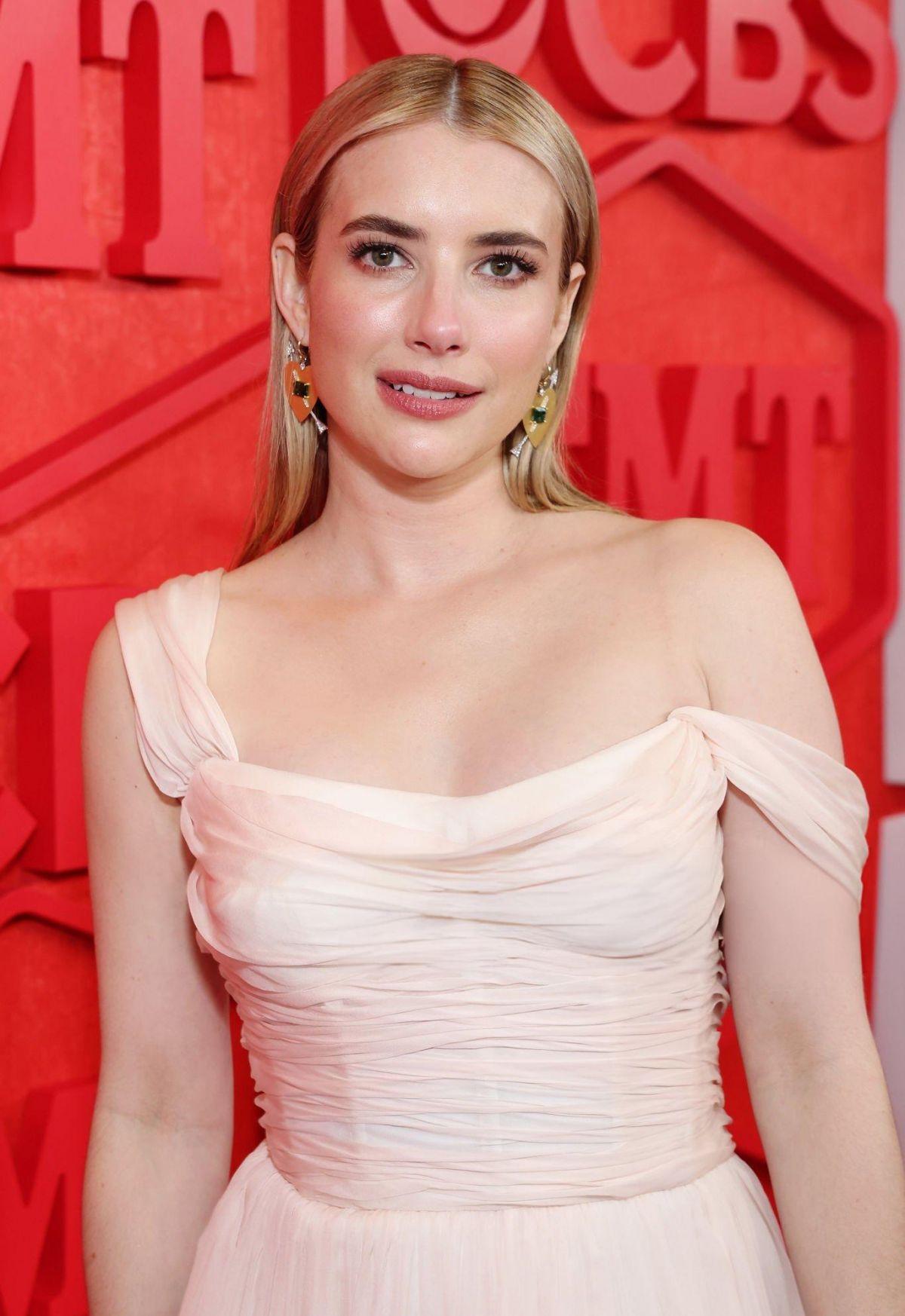 Emma Roberts at CMT Music Awards in Texas
