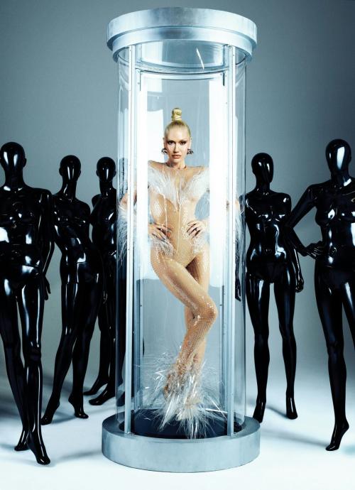 Gwen Stefani Covers NYLON Magazine April 2024 Issue 4