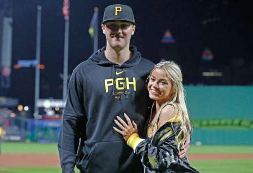 Livvy Dunne Chicago Cubs vs Pittsburgh Pirates Game PNC Park Pittsburgh 5