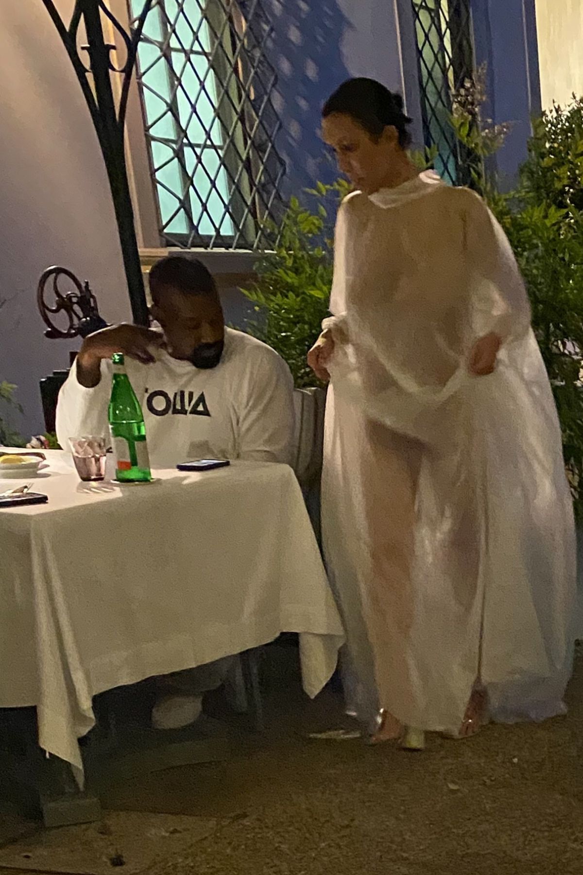 Bianca Censori and Kanye West Out for Dinner at Il Palagio in Florence Bianca Censori and Kanye West Out for Dinner at Il Palagio in Florence