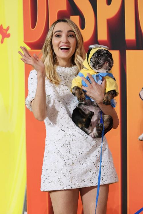 Chloe Fineman at Despicable Me 4 Premiere in New York 6