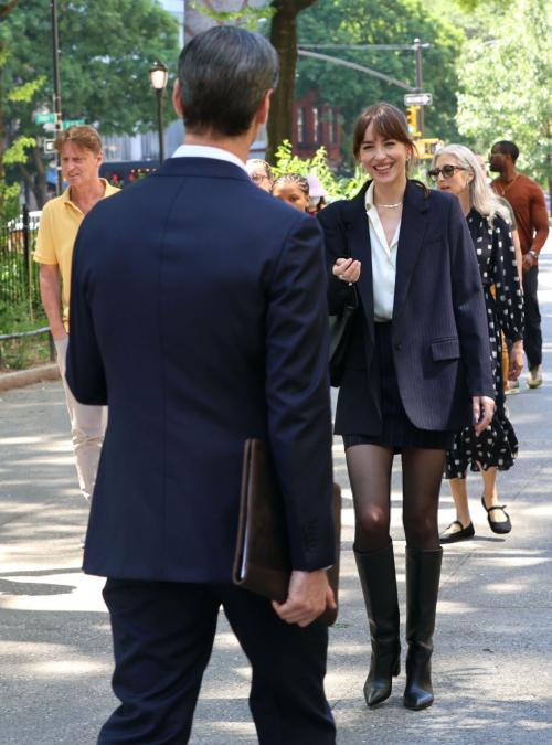 Dakota Johnson on the Set of Materialists in New York 6