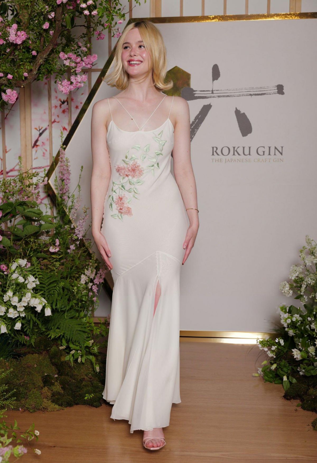 Elle Fanning at The House of Suntory Celebrates Roku Gin and Come Alive with Seasons Campaign Premiere in New York Elle Fanning at The House of Suntory Celebrates Roku Gin and Come Alive with Seasons Campaign Premiere in New York